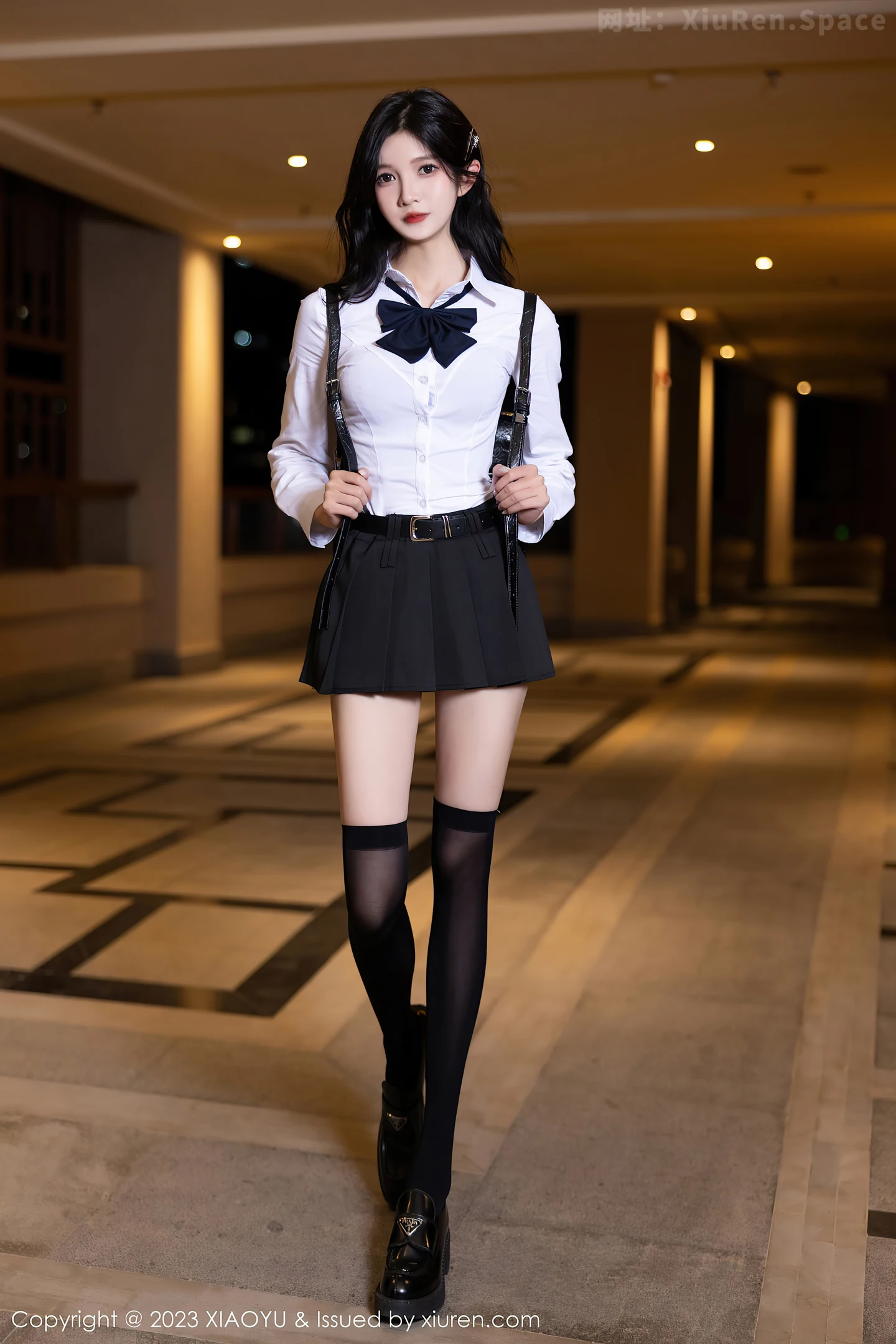 图片[2]-[XiaoYu画语界]Vol.1150 模特程程程性感白T配黑短裙露黑色蕾丝内衣秀曼妙身姿诱惑写真85P-秀人网官方网站